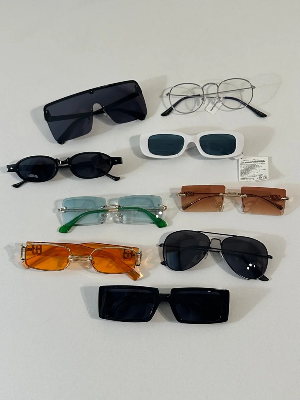 9 PAIRS OF MENS TRENDY SUMMER SUNGLASSES